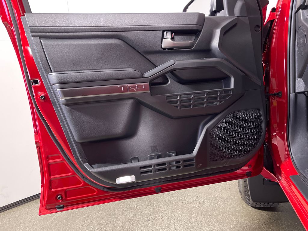 2026 Toyota Tacoma TRD Off Road - Photo 17