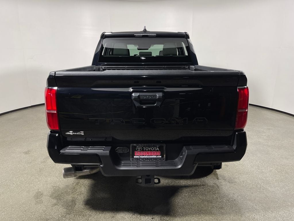 New 2026 Toyota Tacoma SR5 4X4 DOUBLE CAB