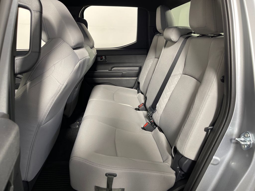 2026 Toyota Tacoma SR5 - Photo 13