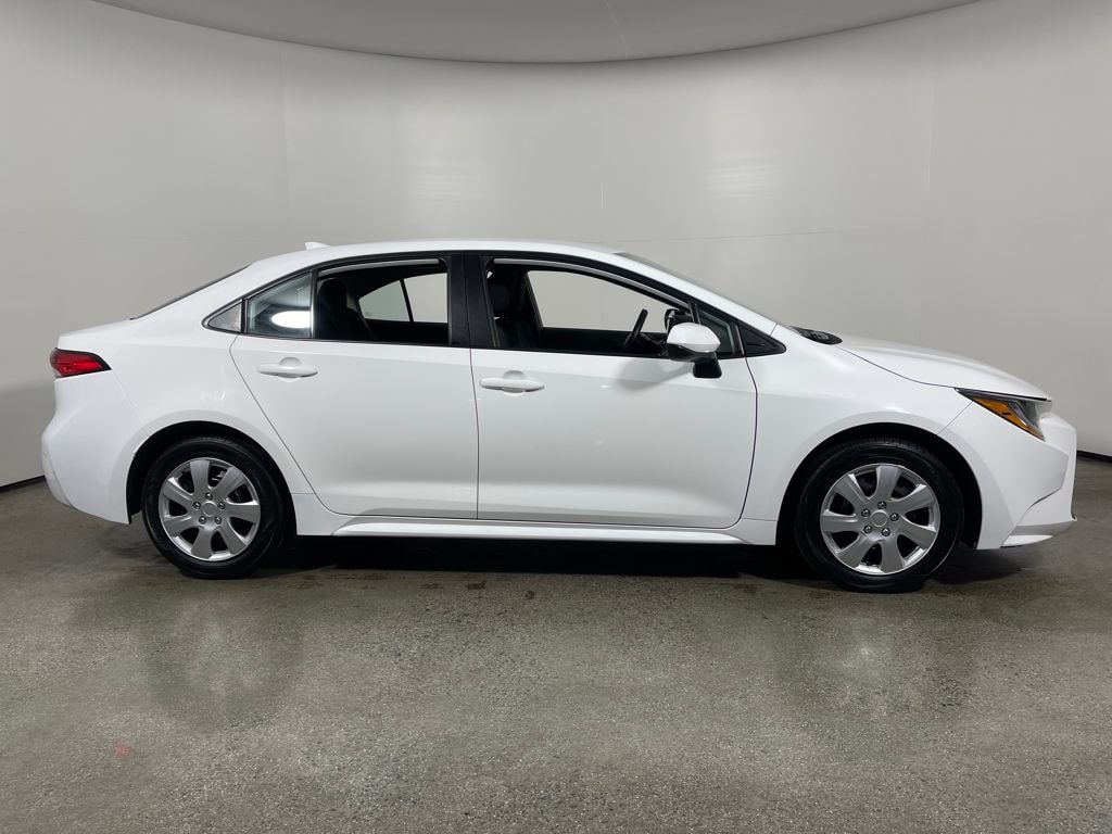 Certified 2022 Toyota Corolla LE Sedan