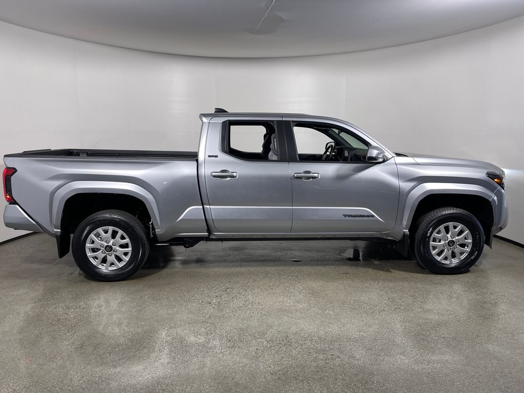 2025 Toyota Tacoma SR5 4x4 Double Cab Long Bed photo 2