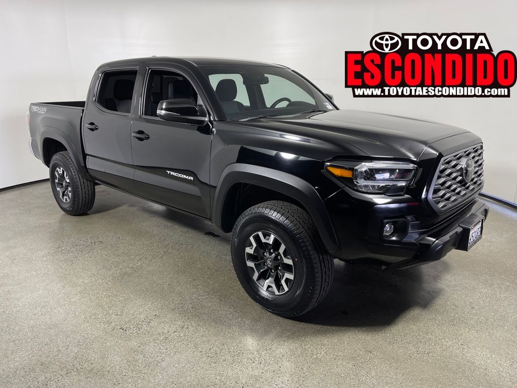 2023 Toyota Tacoma TRD Off Road's photo