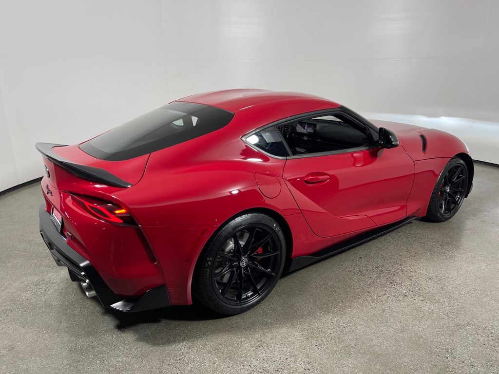 2026 Toyota Supra 3.0 photo 3