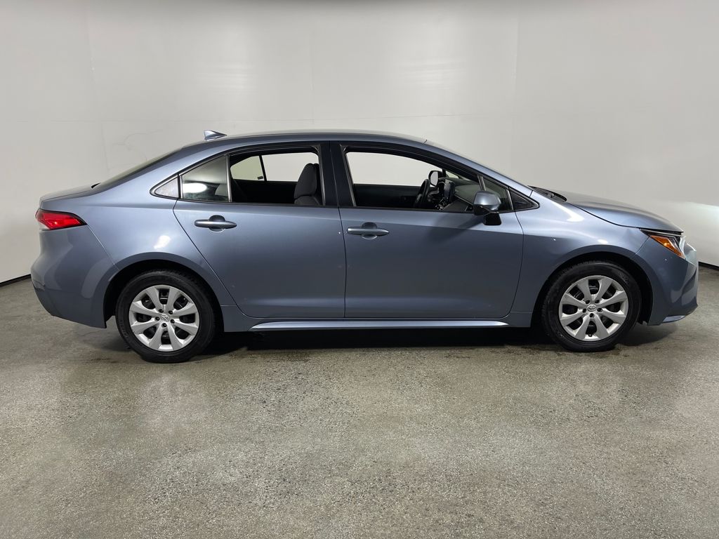 Certified 2022 Toyota Corolla LE with VIN JTDEPMAE9NJ220256 for sale in Northfield, Minnesota