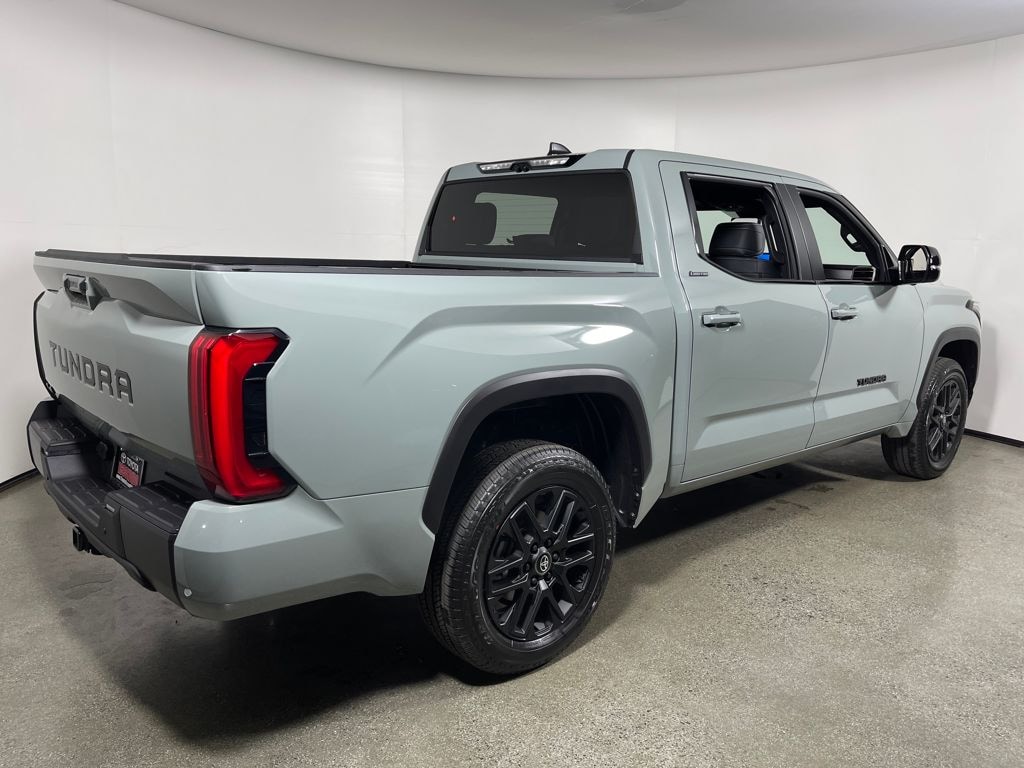 New 2026 Toyota Tundra Limited LIMITED CREWMAX 5.5