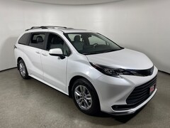 2025 Toyota Sienna XLE 7 PASSENGER