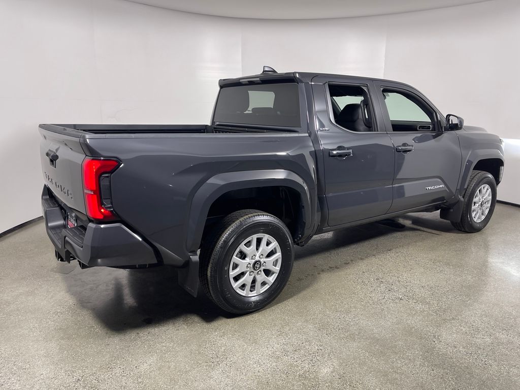 2026 Toyota Tacoma SR5 4x4 Double Cab photo 3