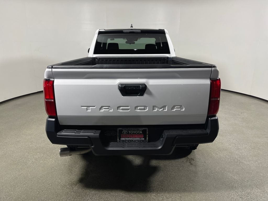 New 2025 Toyota Tacoma SR 4X2 XTRACAB