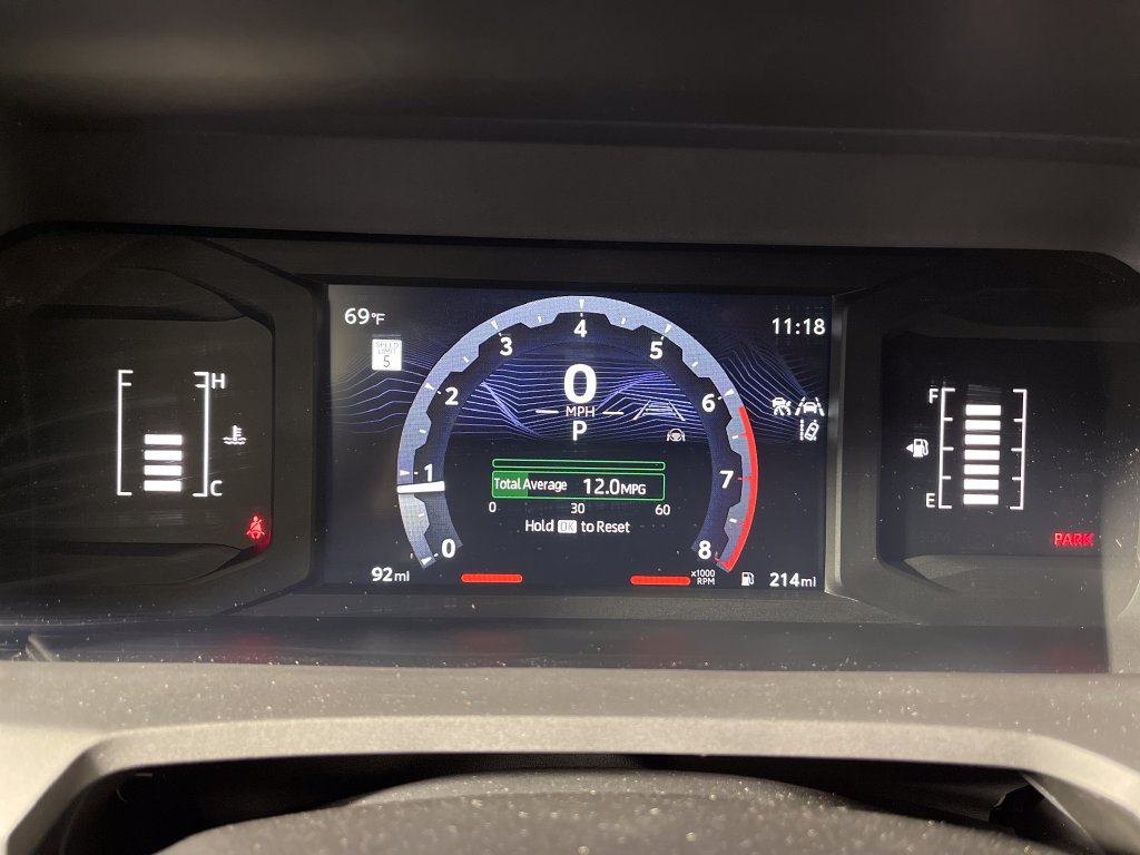 2026 Toyota Tacoma SR5 - Photo 18