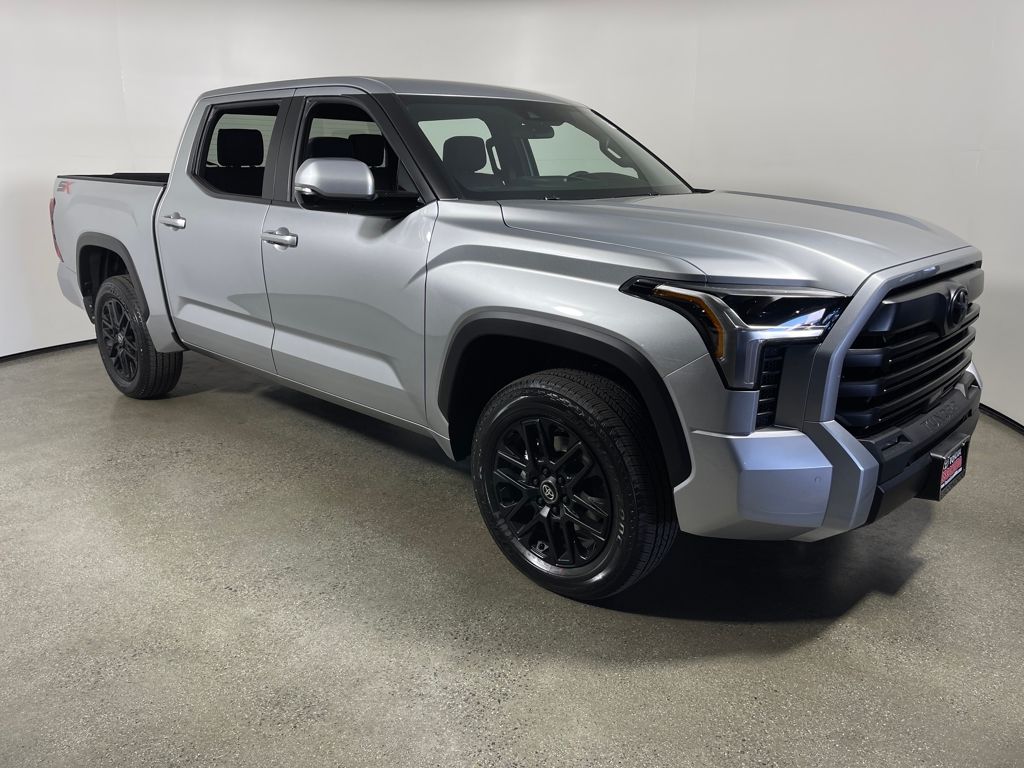 2026 Toyota Tundra SR5 CREWMAX 5.5 