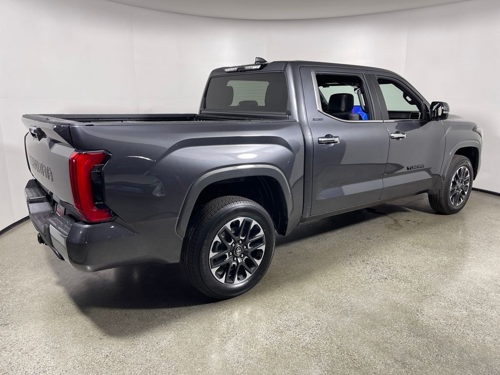 New 2026 Toyota Tundra Limited LIMITED CREWMAX 5.5