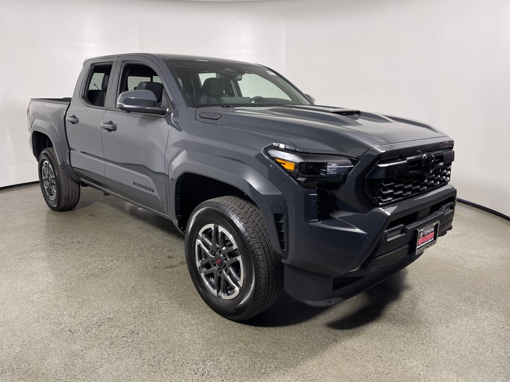 2026 Toyota Tacoma TRD Sport's photo