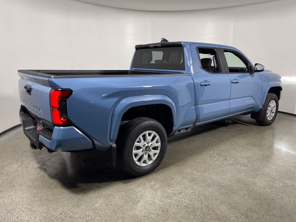 New 2026 Toyota Tacoma SR5 4X4 DBL CAB LONG BED