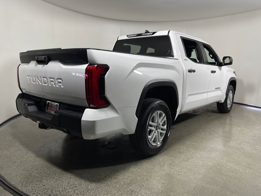 New 2026 Toyota Tundra SR5 SR5 CREWMAX 5.5