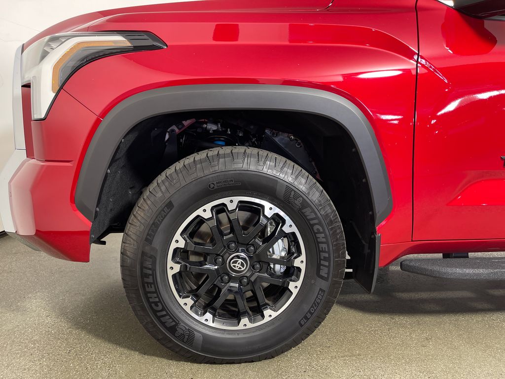 2026 Toyota Tundra SR5 - Photo 11