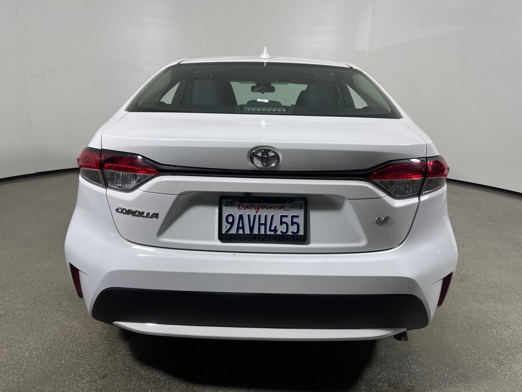 2022 Toyota Corolla LE photo 4