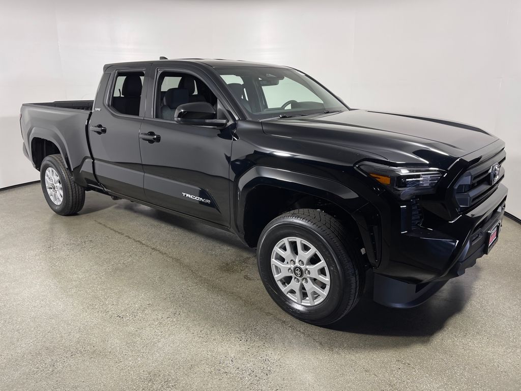 2026 Toyota Tacoma SR5's photo