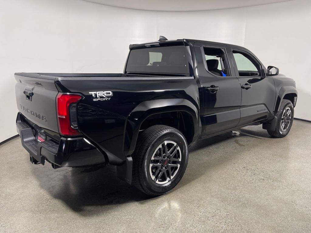 2025 Toyota Tacoma TRD Sport 4x4 Double Cab photo 3