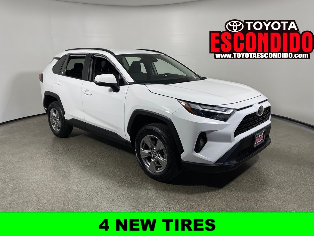 2024 Toyota RAV4 XLE