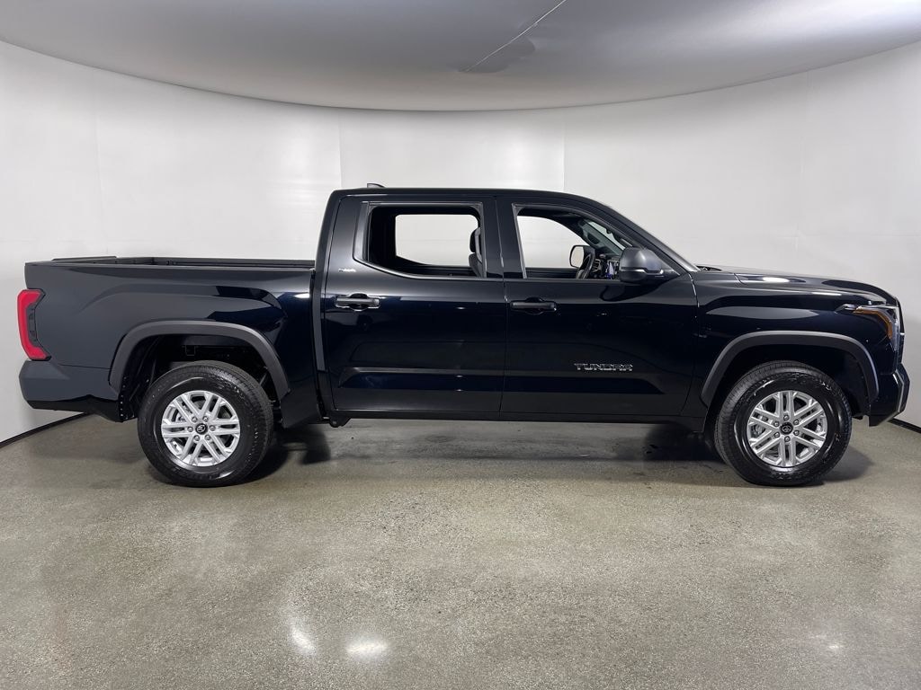 New 2026 Toyota Tundra SR5 SR5 CREWMAX 5.5