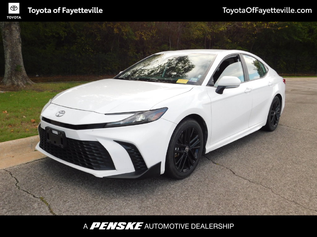 Used 2025 Toyota Camry SE Sedan