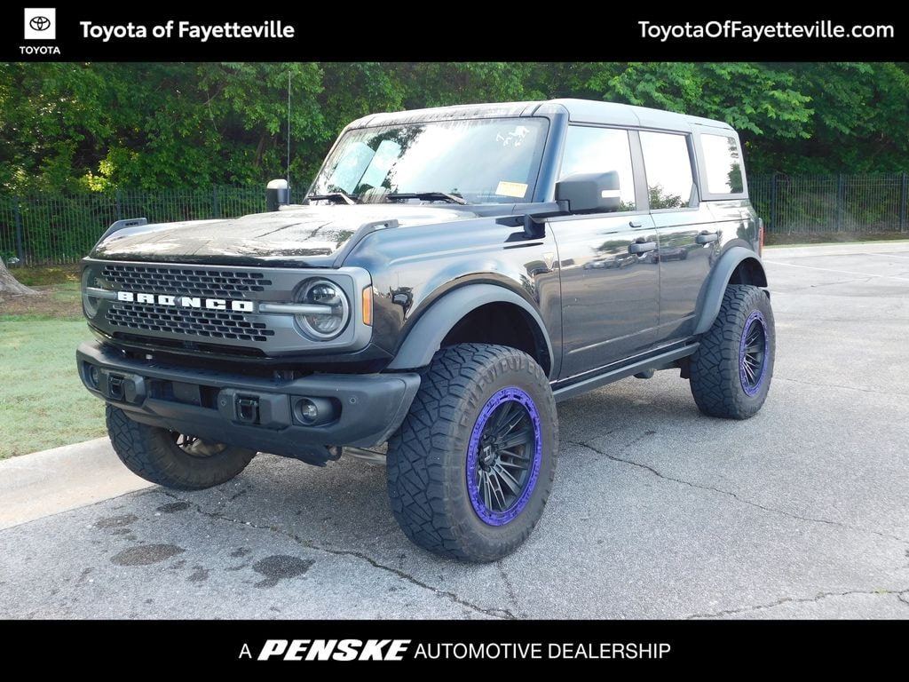 Used 2023 Ford Bronco Badlands SUV