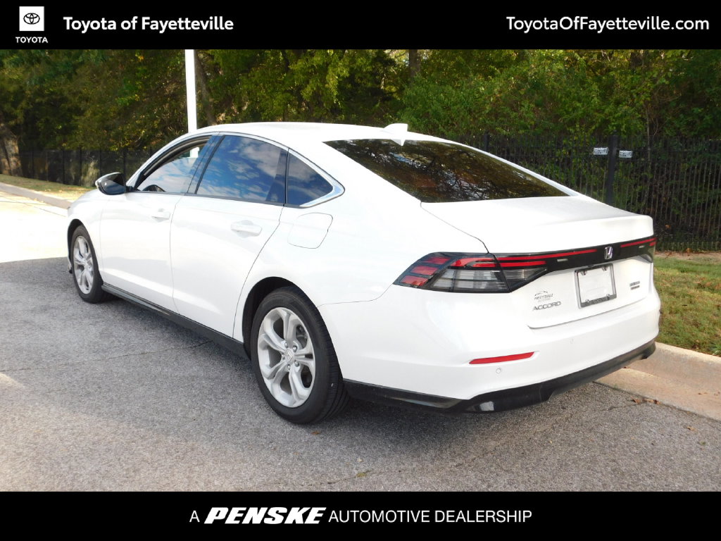 2023 Honda Accord Hybrid Touring - Photo 10