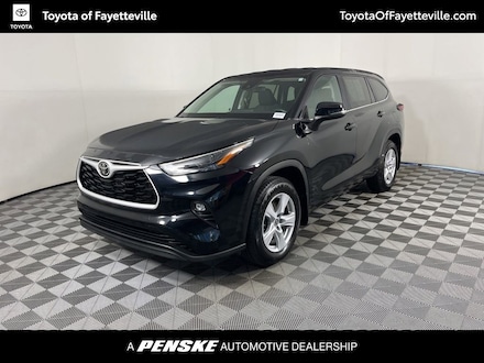 Pre-Owned 2024 Toyota Highlander LE SUV All-Wheel Drive 2024 Toyota Highlander LE SUV