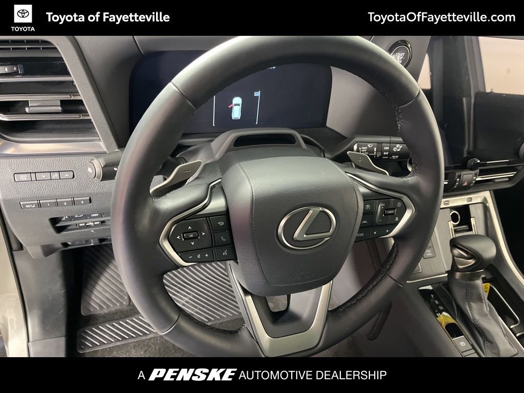 2024 Lexus GX Luxury - Photo 29