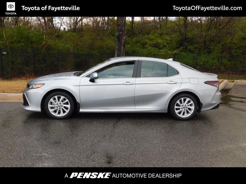 2023 Toyota Camry LE photo 2