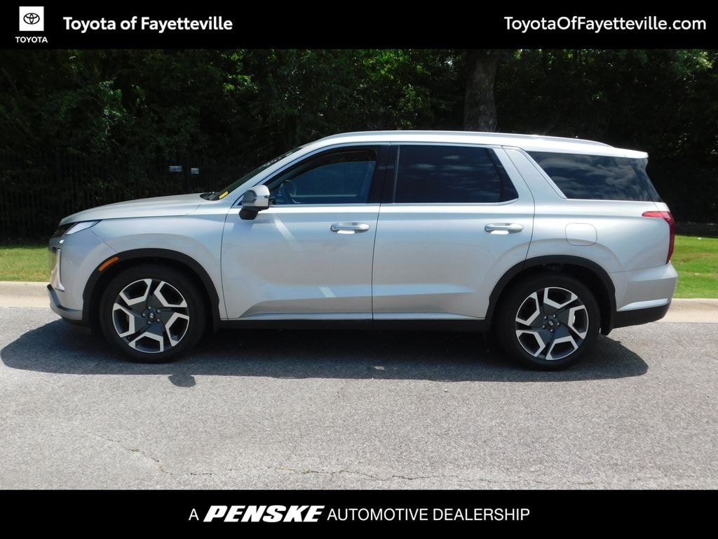 Used 2024 Hyundai Palisade Limited SUV
