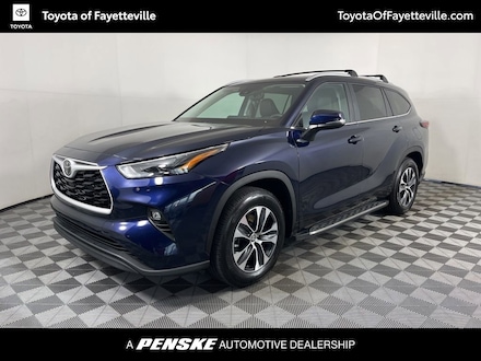 2025 Toyota Highlander XLE SUV