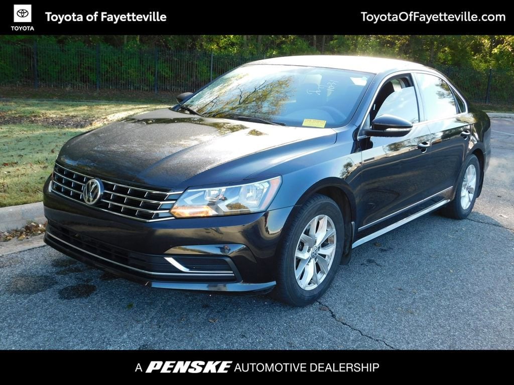 2017 Volkswagen Passat S