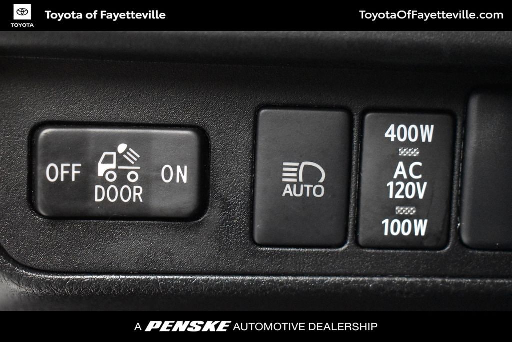 2023 Toyota Tacoma TRD Sport - Photo 18