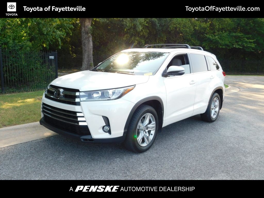 Used 2017 Toyota Highlander Limited SUV