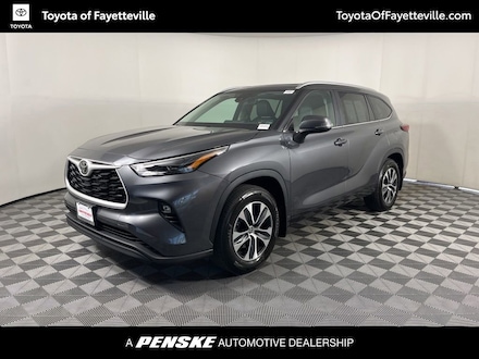 2023 Toyota Highlander XLE SUV