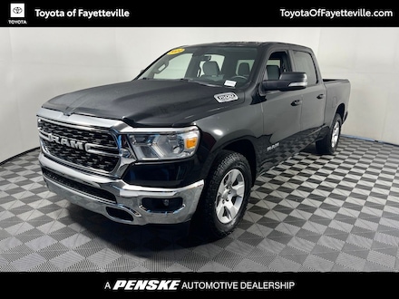 2022 Ram 1500 Big Horn/Lone Star Truck Crew Cab