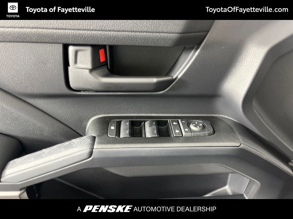 2026 Toyota 4Runner SR5 - Photo 24