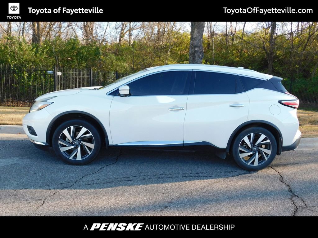 2017 Nissan Murano Platinum photo 2
