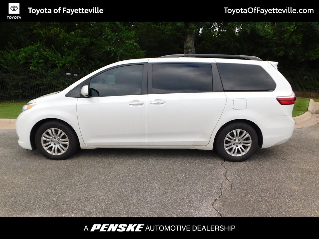 Used 2015 Toyota Sienna Limited Van