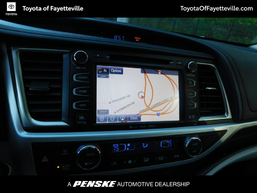 Used 2016 Toyota Highlander Limited Platinum V6 SUV
