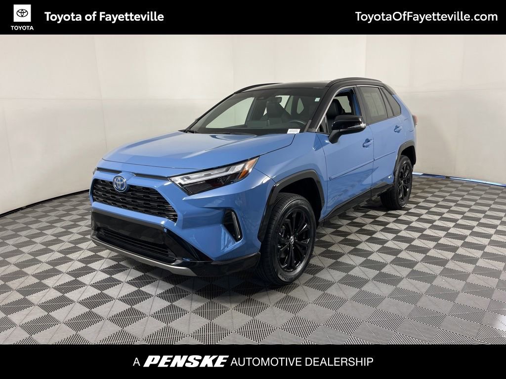 2022 Toyota RAV4 XSE's photo