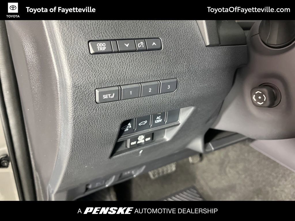 2024 Lexus GX Luxury - Photo 28