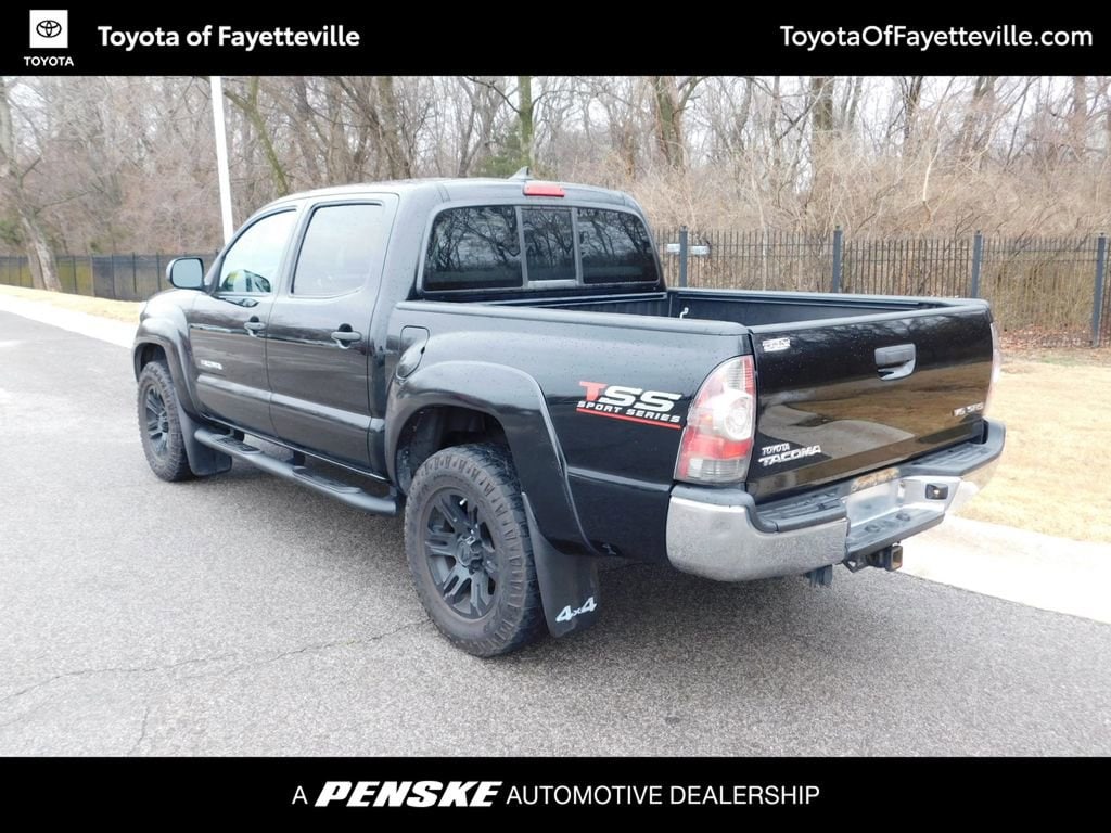 Used 2015 Toyota Tacoma Base Truck Double Cab