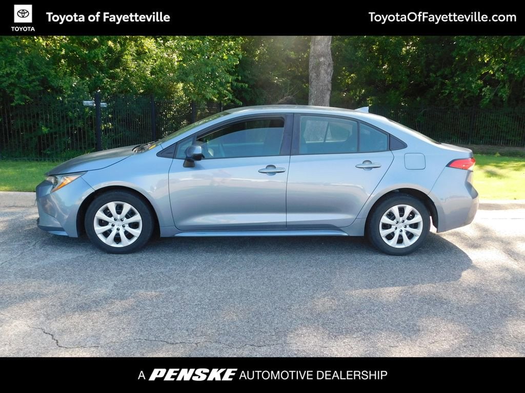 Used 2023 Toyota Corolla LE with VIN 5YFB4MDE1PP004536 for sale in Northfield, Minnesota