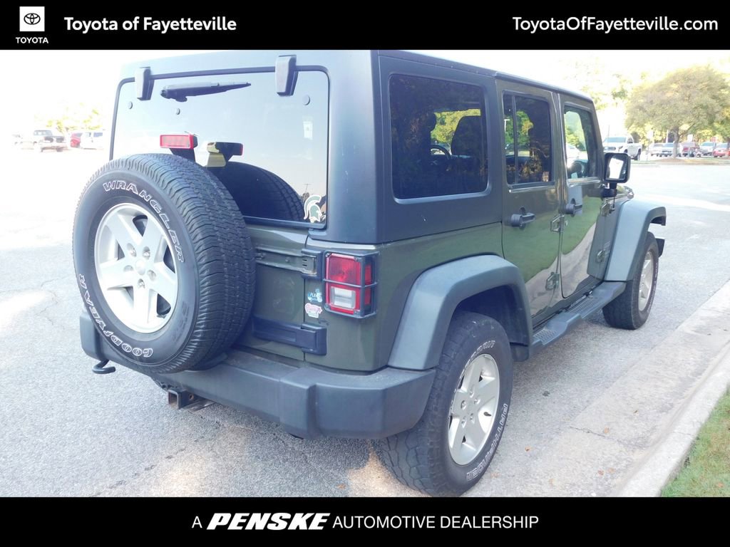 2015 Jeep Wrangler Unlimited Sport photo 4