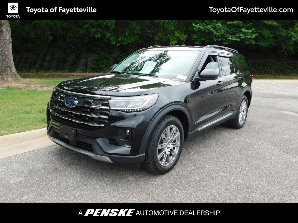 2025 Ford Explorer Active 4WD (PL535)'s photo
