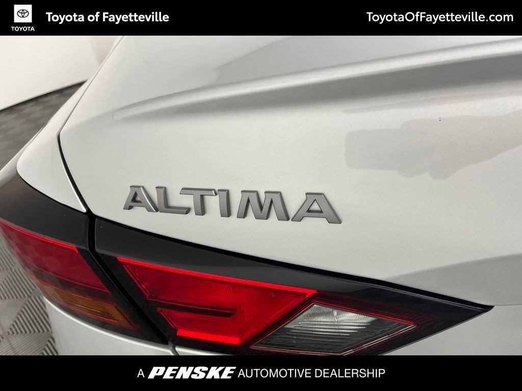 Used 2024 Nissan Altima 2.5 SV Sedan