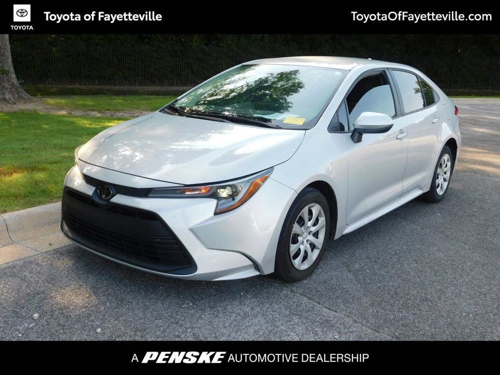 Used 2023 Toyota Corolla LE Sedan
