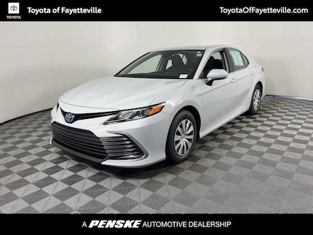 2024 Toyota Camry Hybrid LE Sedan